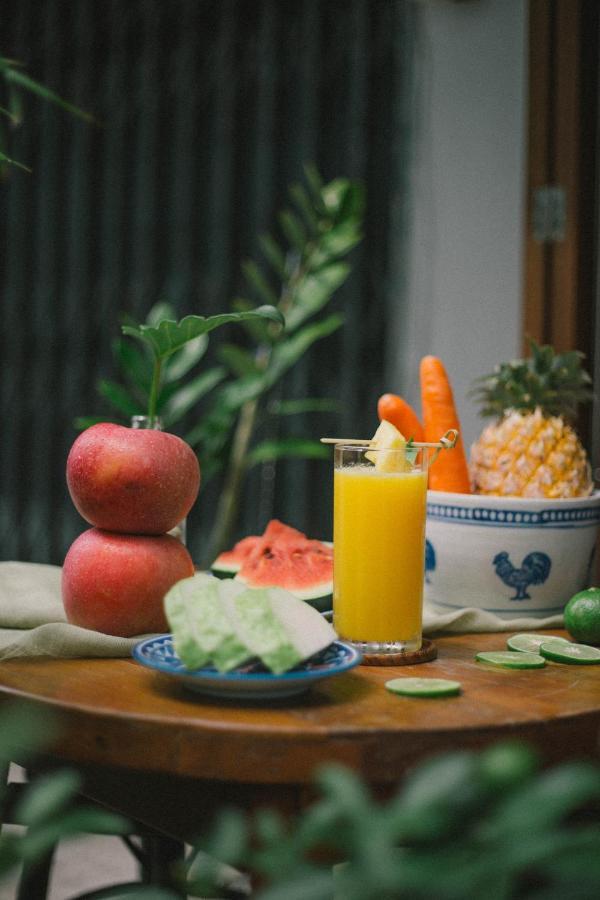 Better Moon Guesthouse Bangkok Bagian luar foto