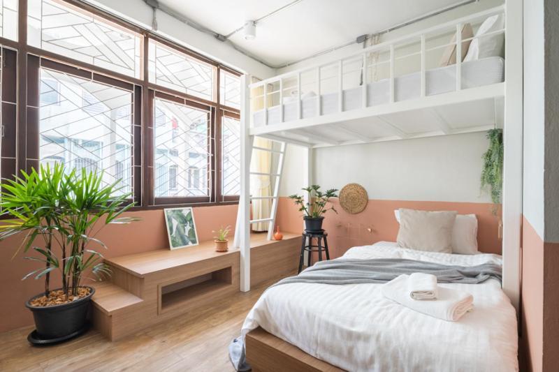 Better Moon Guesthouse Bangkok Bagian luar foto